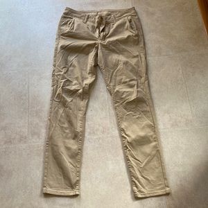 American Eagle Khakis